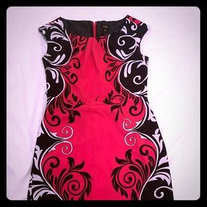 ILE New York dress pink, white and black size 8